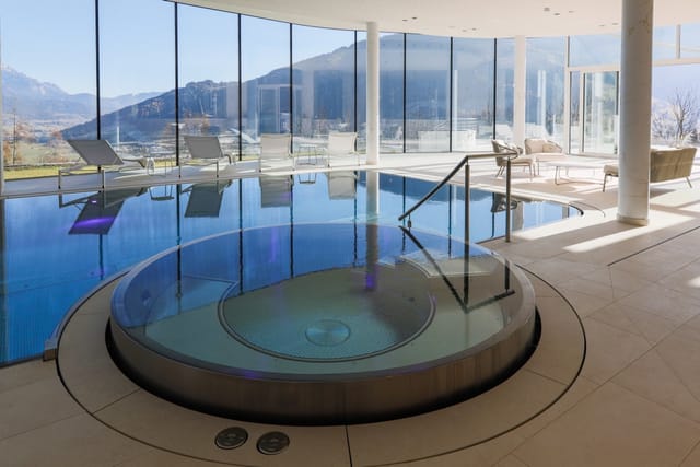 Ultra-Luxury Alpine Mountain Retreat with Panoramic Views