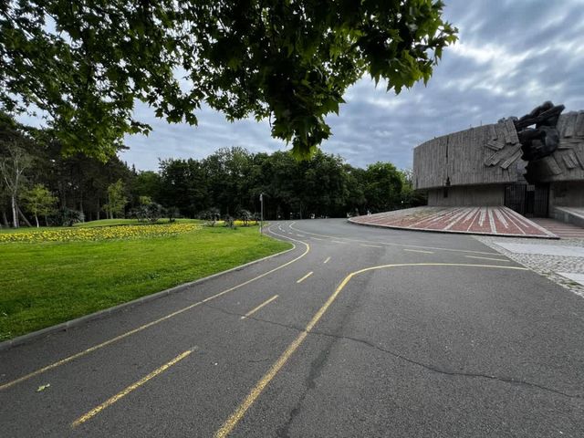 Lovely 1BD Flat near the Sea Garden