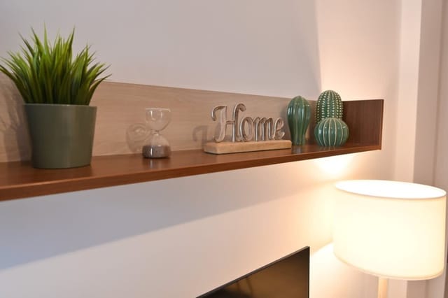 Cozy Flat with Pool & Mountain Views, Near Gondola