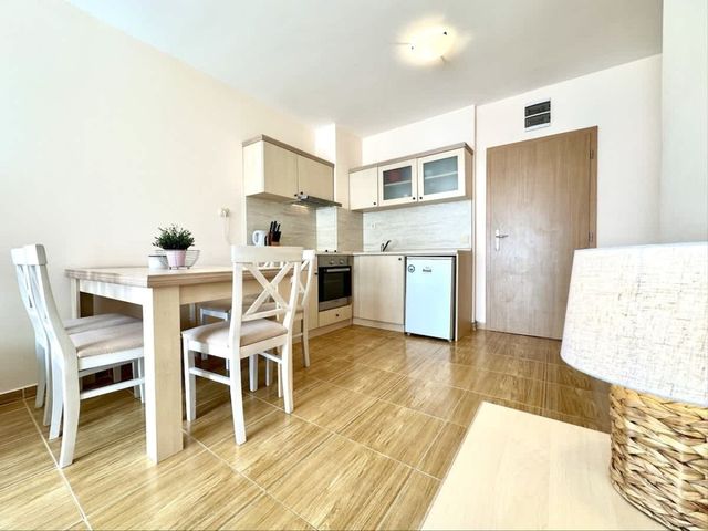 Paradise Dreams Cozy apartment with balcony