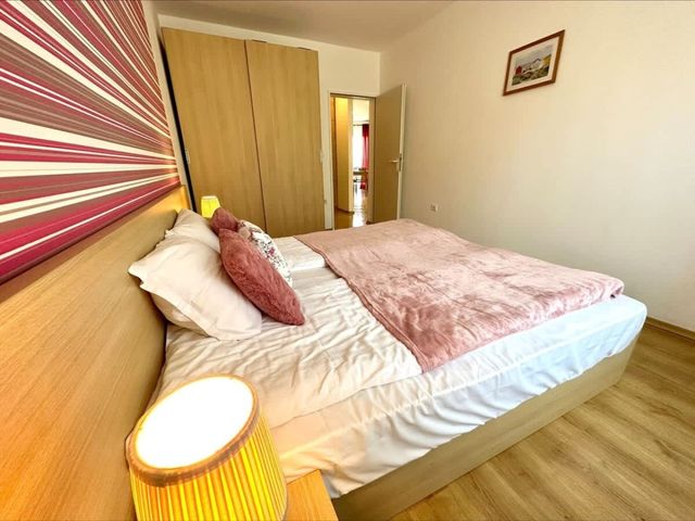 Cozy Aheloy  2 bed  Lux view