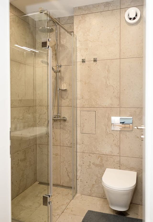 Stylish City Living by the Sea - 2BR Flat + Parking