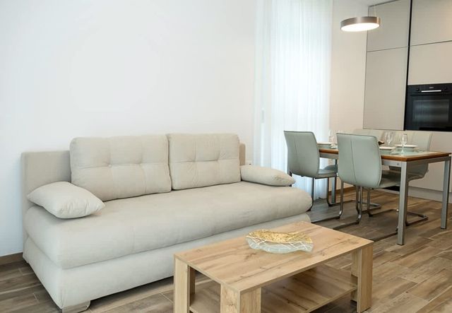 Chic One-Bedroom Getaway in Azur Deluxe Complex