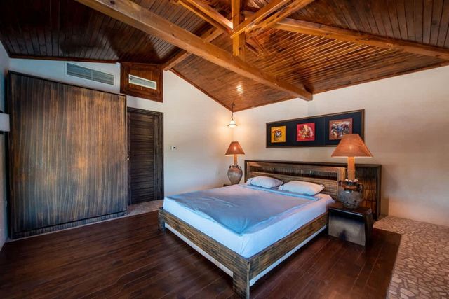 Villa Cook - Sea View / Heated Pool 10ppl@Balchik