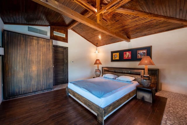 Villa Cook - Sea View / Heated Pool 10ppl@Balchik