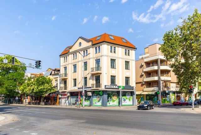 Central Apartments with Garden view - Apt No. 4