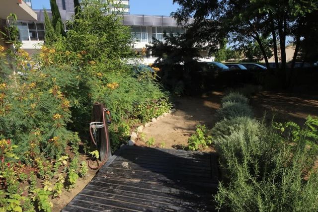 Cozy apartment in Dune Residence