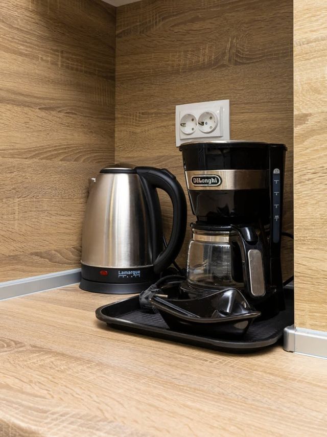 Beautiful 1BD Apartment with a Parking Spot