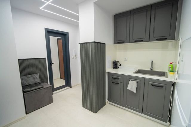 Modern Seaview Central Apartment in Sarafovo