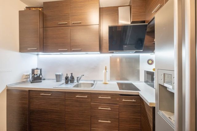 Serdica top center - 3 berdoom cosy apartment