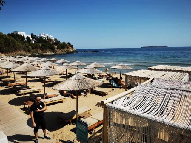 Cozy 2 bedroom apartment in Flores Garden