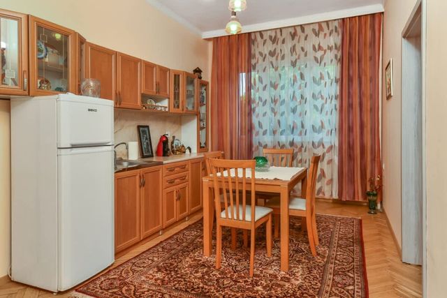 Sofia Retro - Top Center 1-BDR Apartment