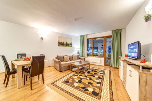 Cozy Evrika 2 Mountain Home