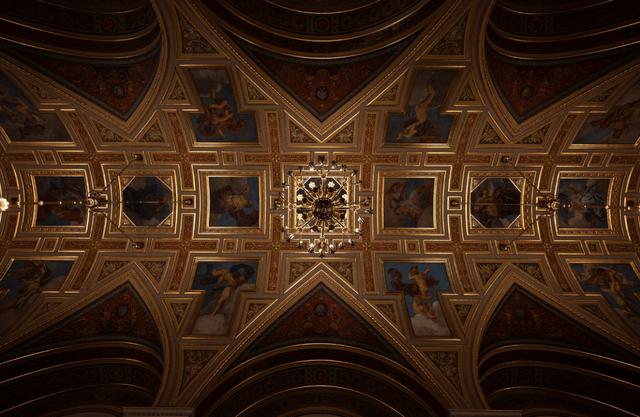 MAGYAR ÁLLAMI OPERAHÁZ - HUNGARIAN STATE OPERA