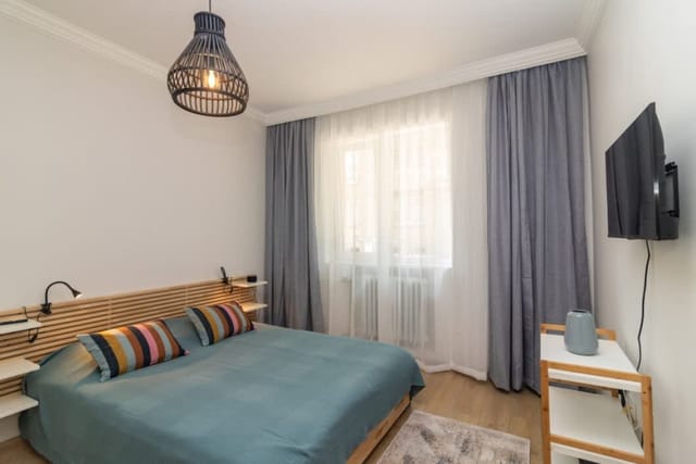 Charming City Gem with Central Location