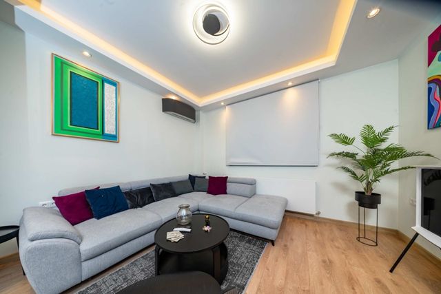 Modern 2BR in the Heart of the City