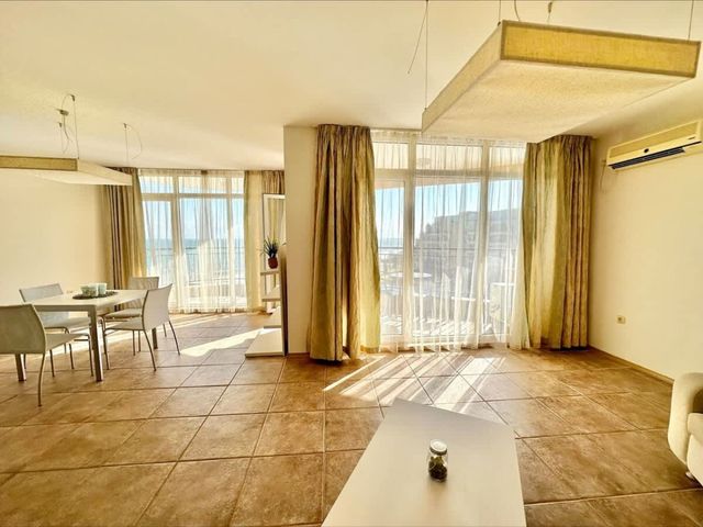 Aheloy Palace - Luxury apartment for 5 person