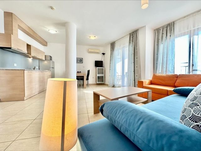 Cozy  Marina Cape  Deluxe apartment, sea view