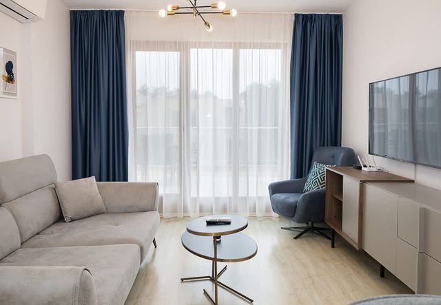 Moonlight Terrace – Panoramic Views, Luxe Comfort