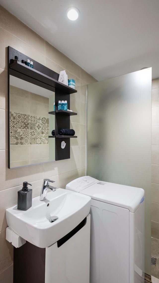 Cosy&Modern 1BD Apt close to NDK