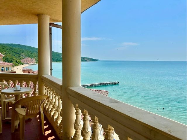Atrium  Apartment with Sea View