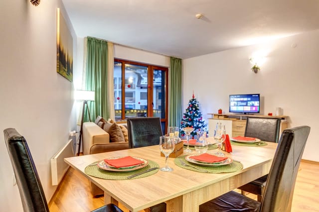 Cozy Evrika 2 Mountain Home - Photo 3