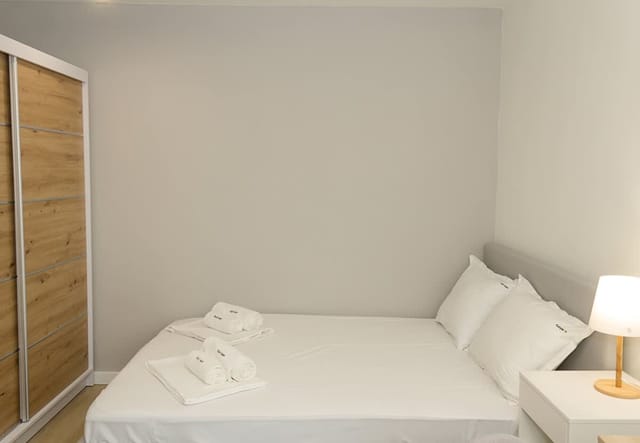 Sea Garden Varna - 2BD Flats with Desk & Balcony