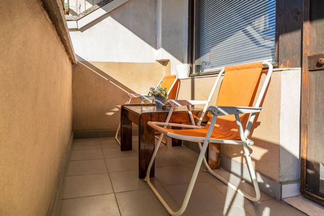 Spacious 2-Bedroom Maisonette in City Centre