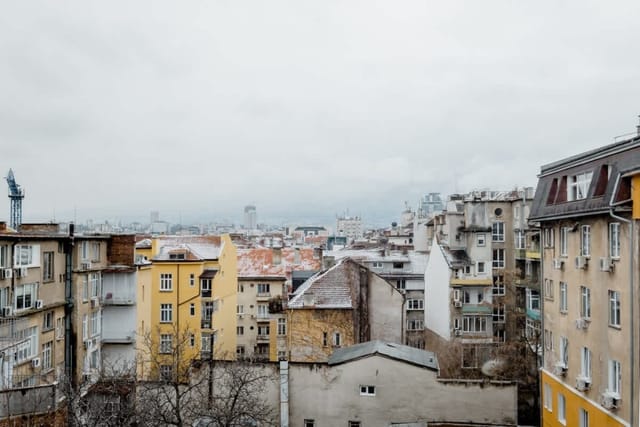 Gramophone off Vitosha Blvd: the Rhythm of Sofia