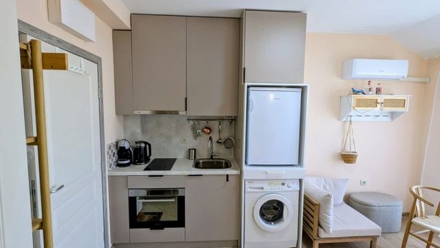 Stylish Studio 100m from Smokinya/Kavatsi Beach