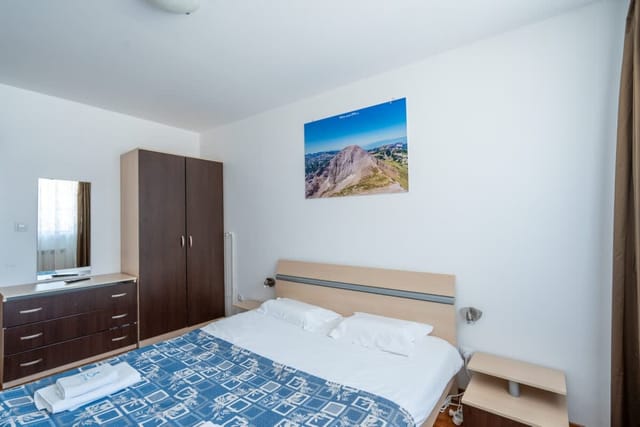 Cozy 1BR in Belvedere-Ski in Winter/Swim in Summer