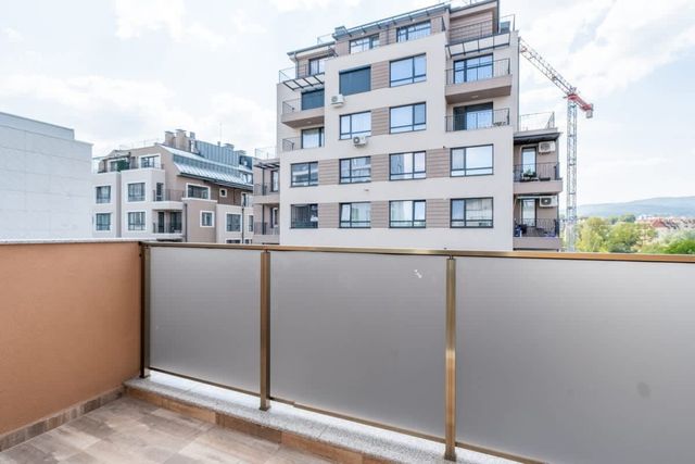 Fusion Finesse - 2BD with parking space