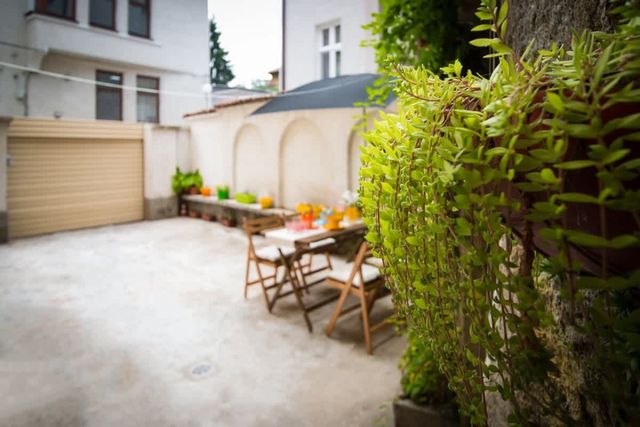 The Rocky House - Central & Private 2BDR