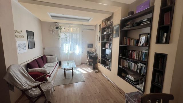 Traditional town apartment