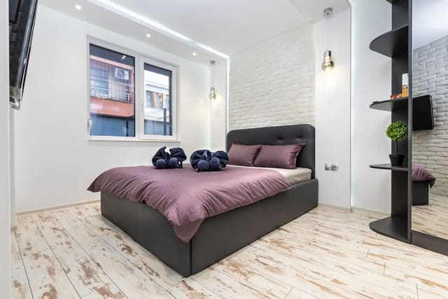 Modern 1BD Flat with Parking near the city centre - Photo 2