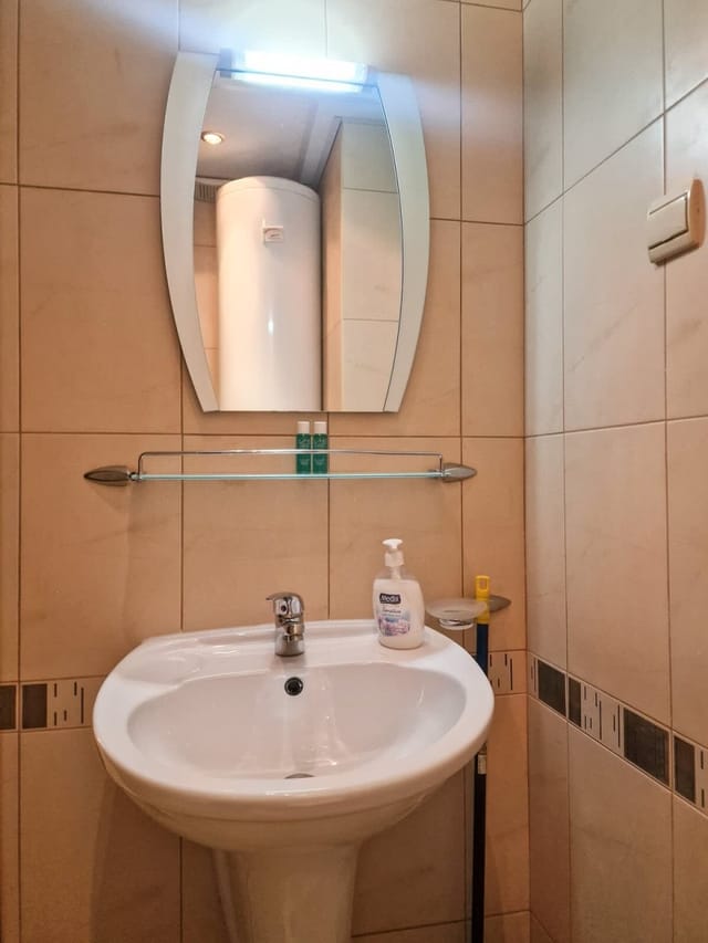 Glazne River View - 2BDR | 2BTHR Flat with a View