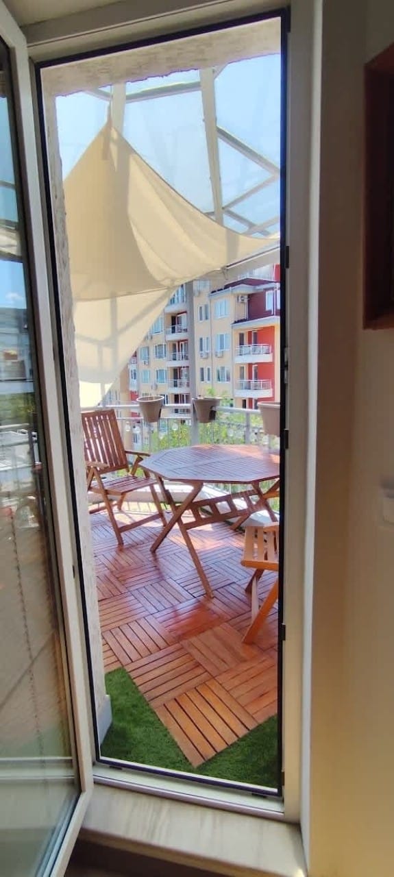 Charming & Cozy 2BD Apartment with Natural Light