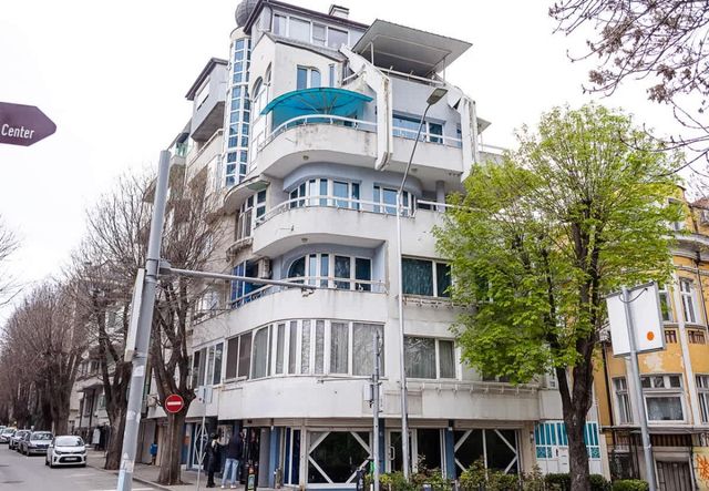 3BD Maisonette with Sea Views - Next to Sea Garden