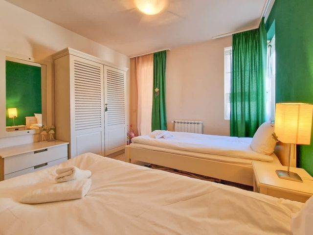 Bansko Royal Towers - 2BD Flat + Parking