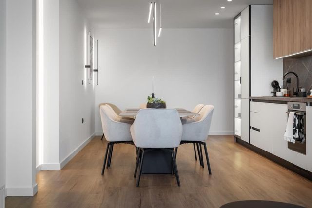 Stylish 1BR with Balcony & Parking | Skyline Varna