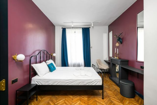 Royal Retreat - Your central designer spot - Photo 4