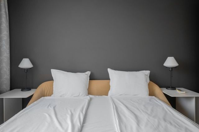 Central Luxurious 2 BD Flat near NDK