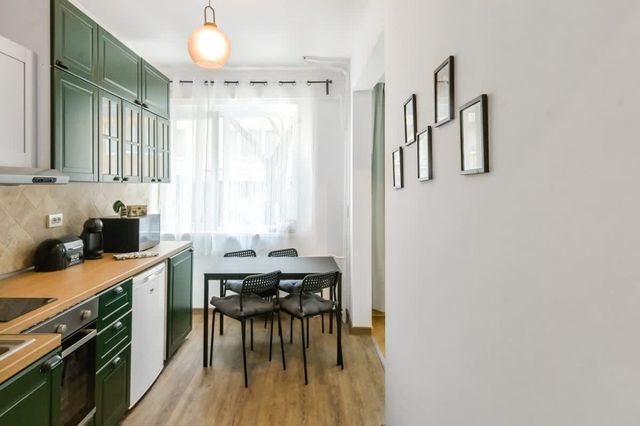 Floral Studio Retreat in Sofia City Center