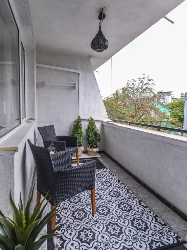 66 Apartment - Stylish Two Bedroom in Lozenets