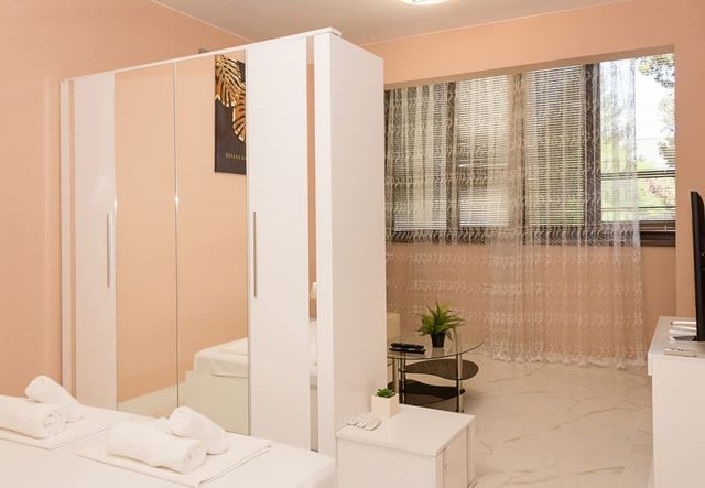 Comfy 1-Bedroom Apartment in Chayka Neighbourhood