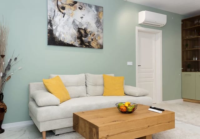 1BD Home near Varna's Sea Garden