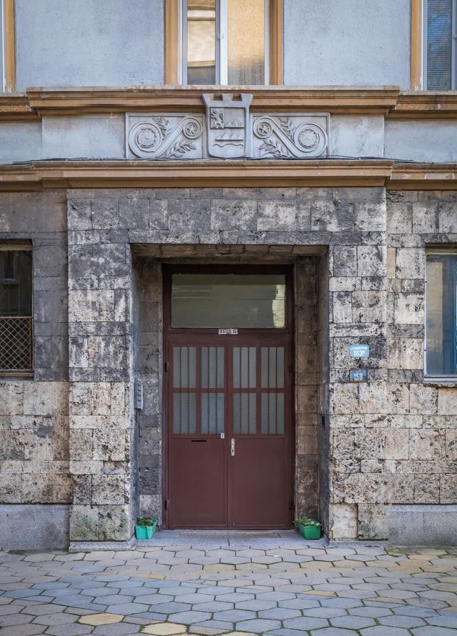 Stella 1&2  2 studios close to Singing Fountains