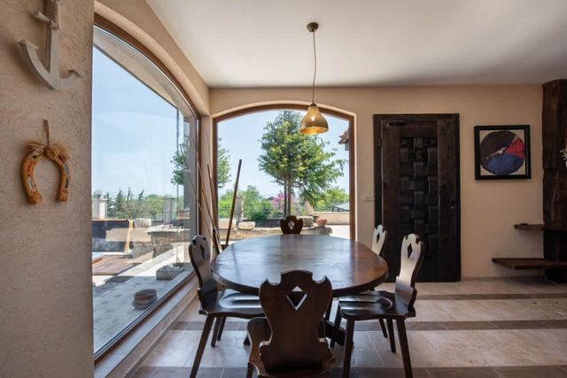 Villa Apple & Villa Cook - 8BD with heated pool