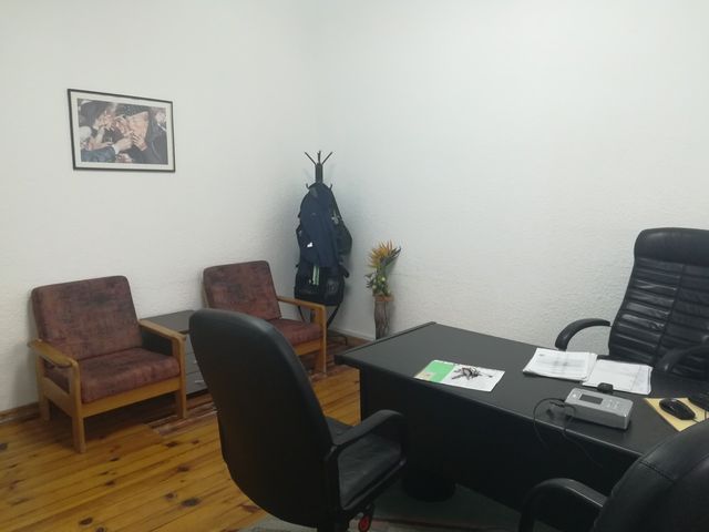 Office in an old building (1938) that is a cultural monument. Size 160 sq. m. No bathroom. No elevator, 4-th floor; 5 rooms; 2 small balconies.