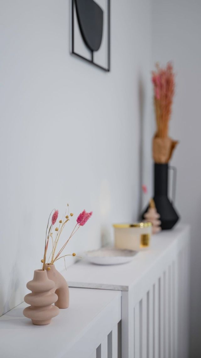 Fresh & Modern Apartment with Balcony